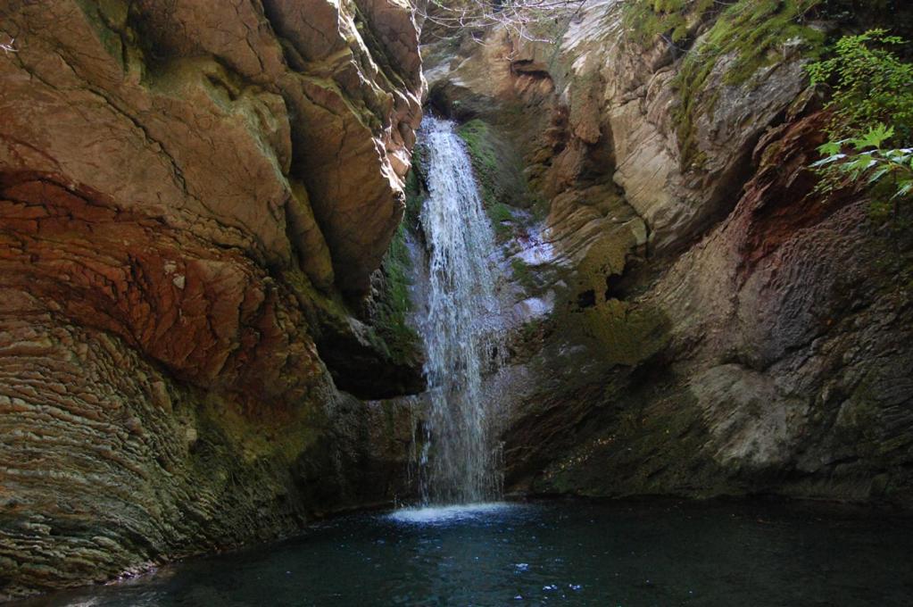 Omalia Village Ano Khora Bagian luar foto